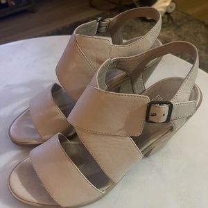 Eileen Fisher leather heeled sandals